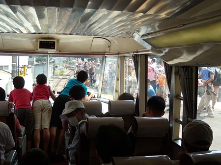 美合停車中車内