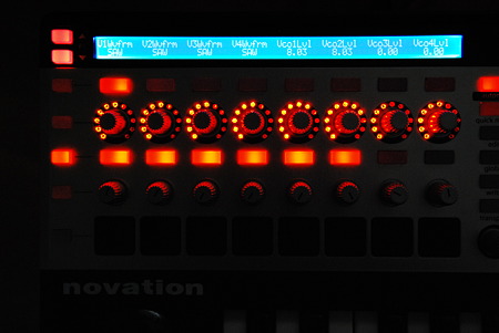 novation 25 SL MK2 を落札しました。 - Division17 Laboratory