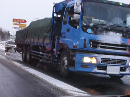 スタックしているトラック