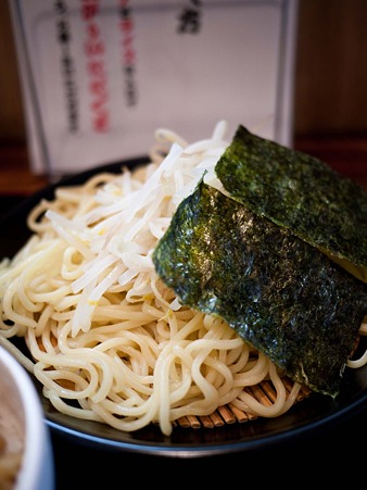 石焼つけ麺 の麺