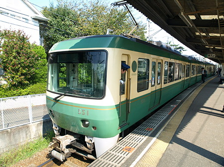 鵠沼駅17