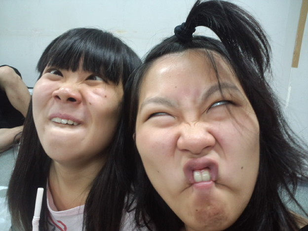 女子ってこえーなー こわやこわや r学級の中心 より 写真共有サイト フォト蔵