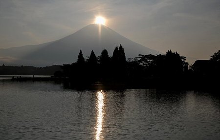 ダイヤ5