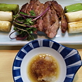 鴨ねぎ焼き1400円。鍋は...
