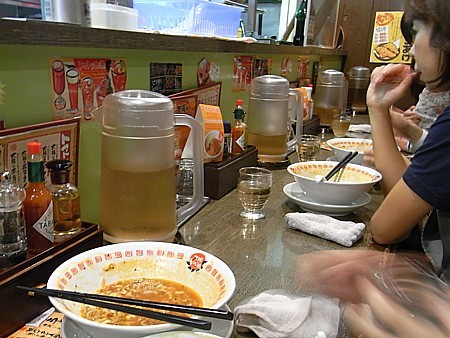 太陽のトマト麺